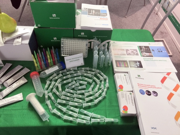 Biocomma exhibits